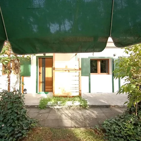 Caloroczny Lesny Domek Letniskowy Do Wynajecia Tarnowskie Góry